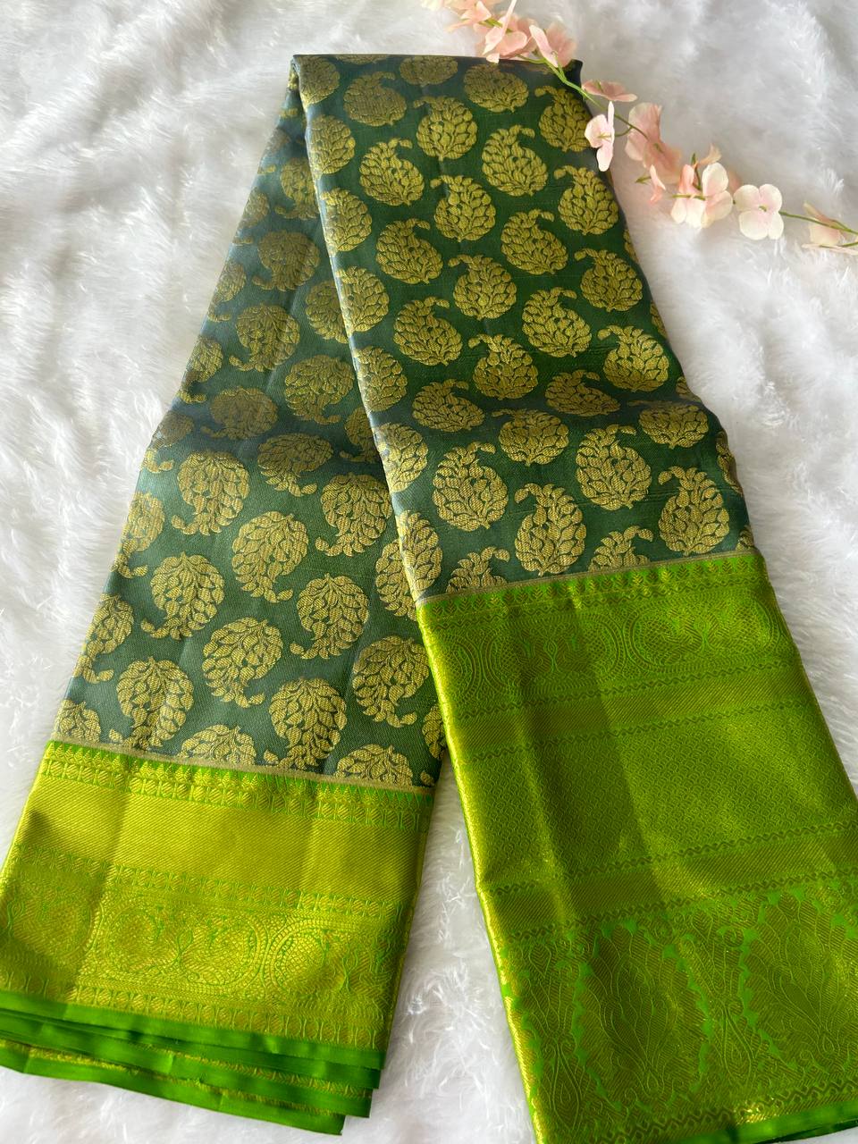 Grey with Green pure handloom kanchipuram silk saree