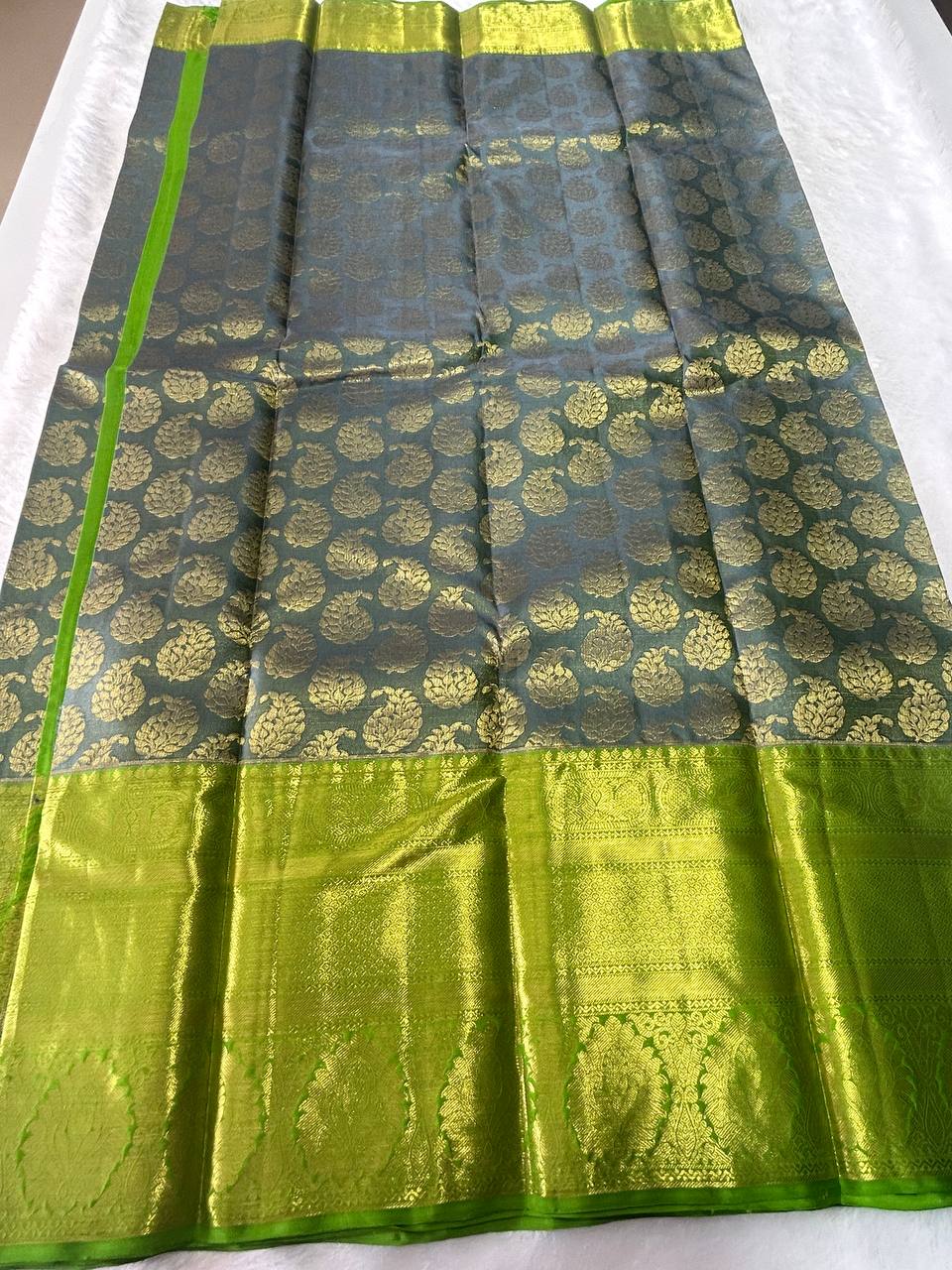 Grey with Green pure handloom kanchipuram silk saree