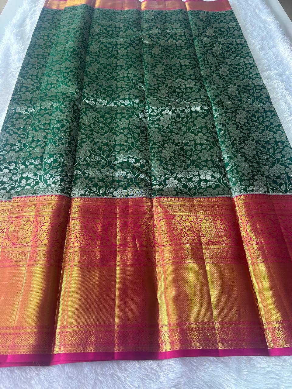 Green Pure Kanchivaram Silk Saree with 2g Zari