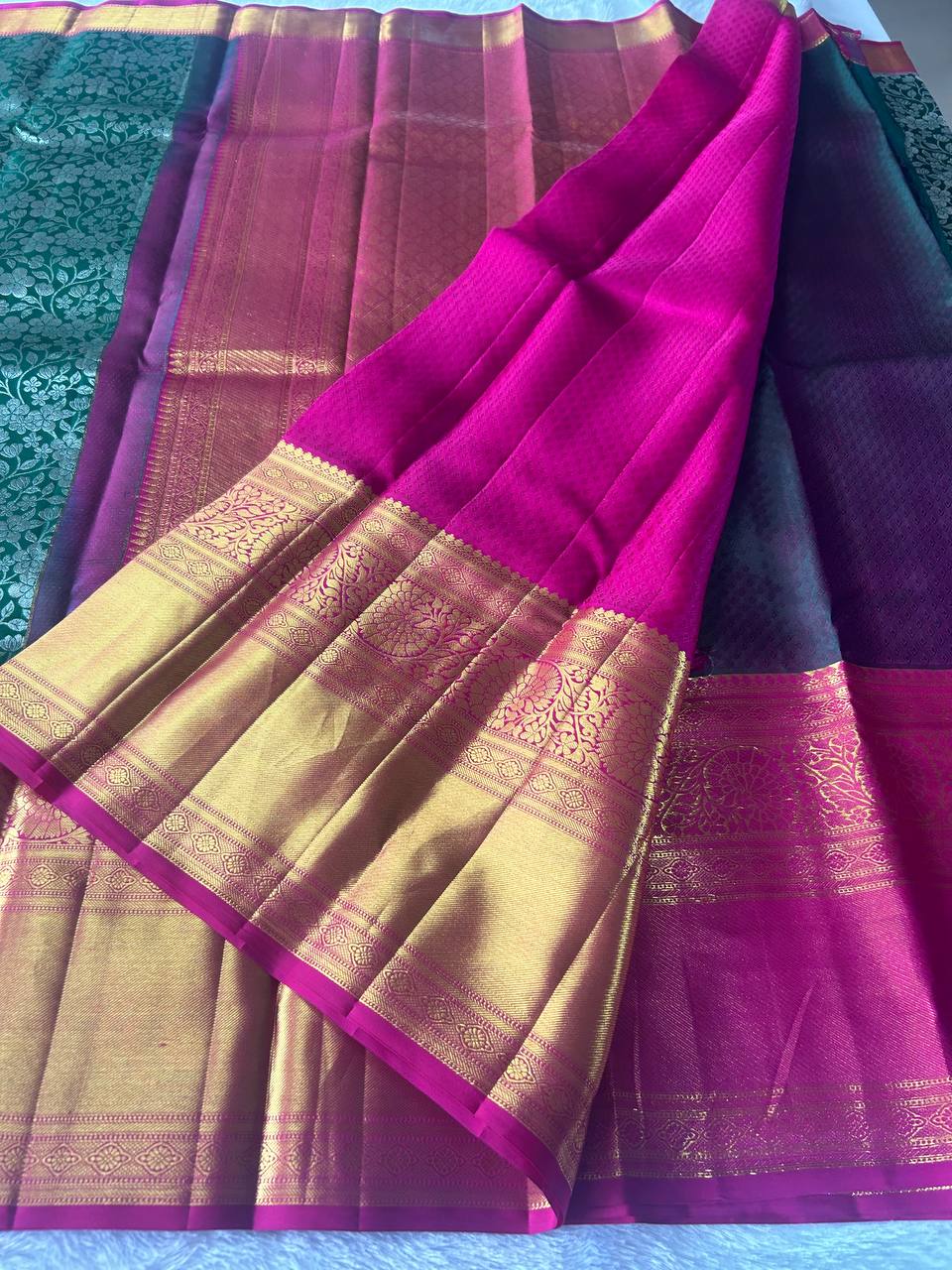 Green Pure Kanchivaram Silk Saree with 2g Zari