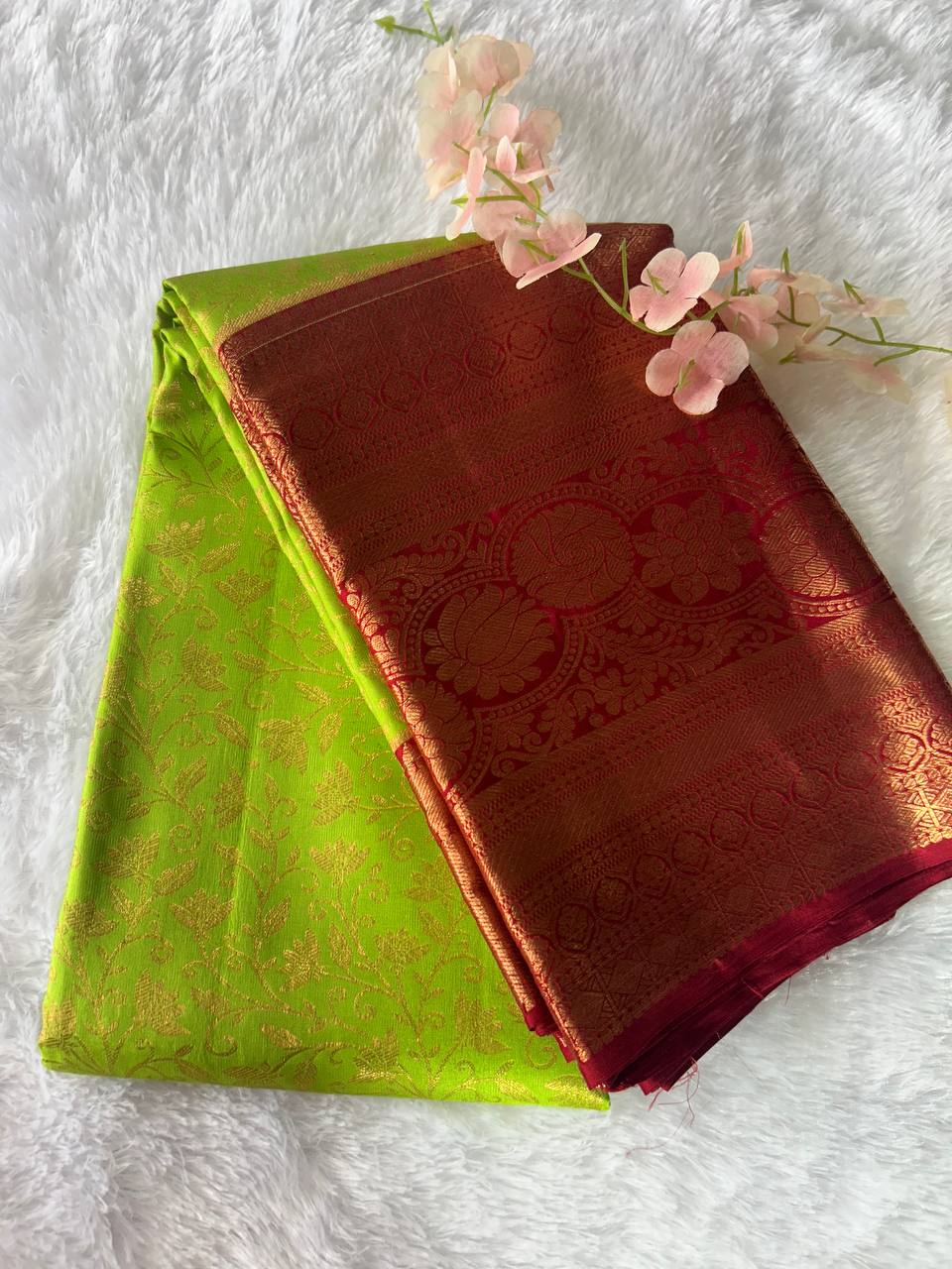 Parrot Green Pure Kanchipuram Silk Saree