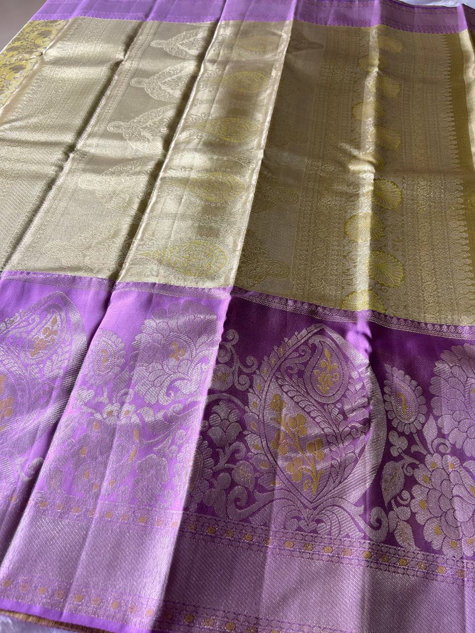 Trendy Floral Pure Kanchipuram Silk Saree with Big Zari Border