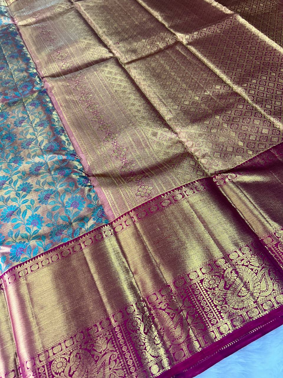 Handloom Floral Design Pure Kanchipuram Silk Saree with 2g Zari