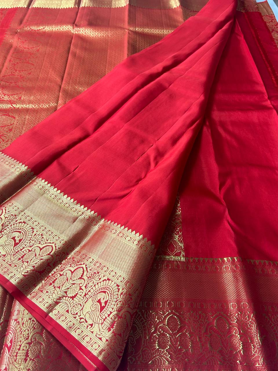 Pure Kanchivaram Silk Saree with 1g Zari