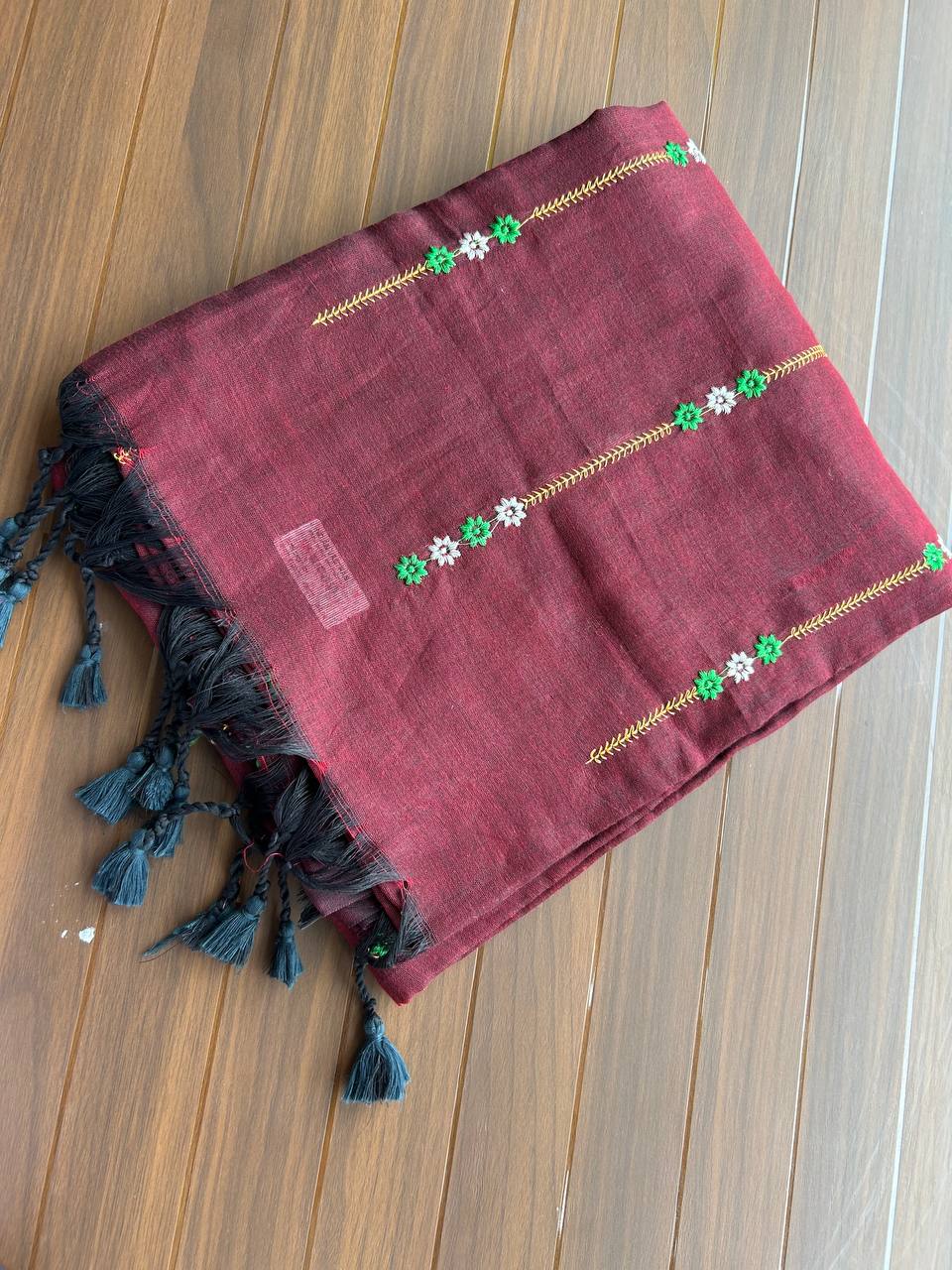 Khadi cotton saree with lined pattern embroidery - Green (Copy)