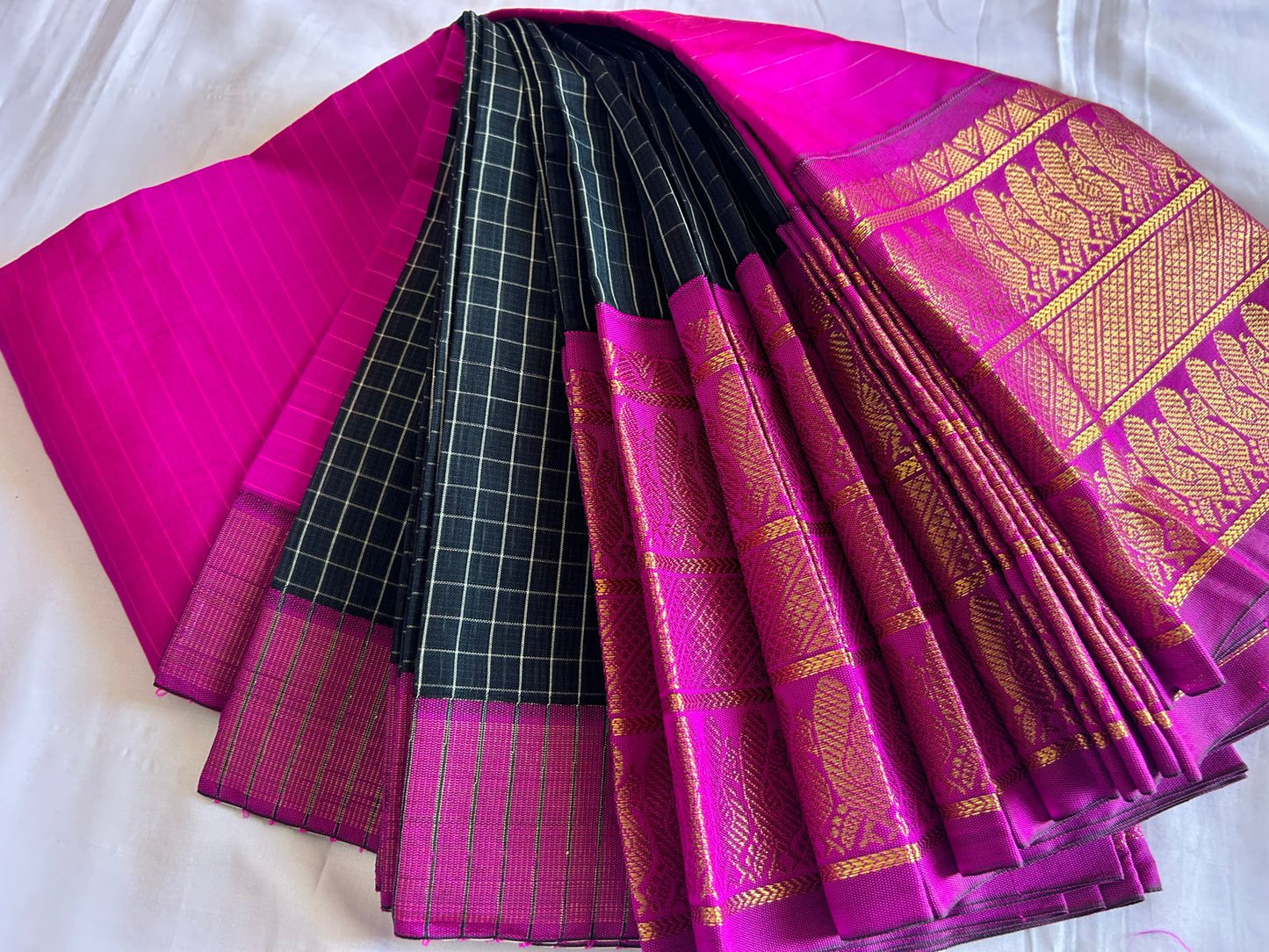 Elegant Kanchi Border Cotton Saree | Timeless Traditional Design & Comfortable Wear