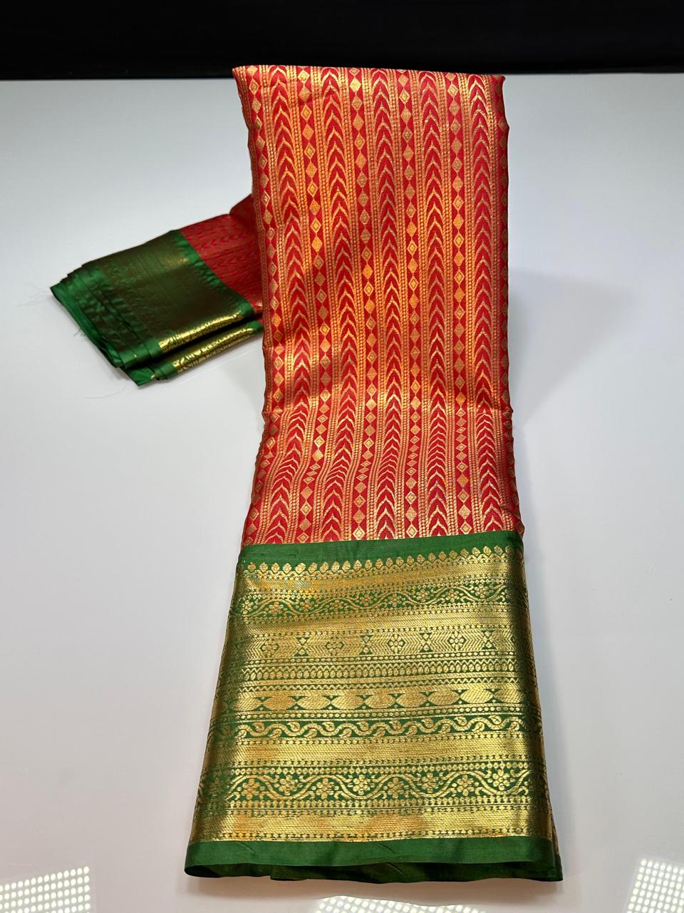 Kanchipuram semi silk saree -Red